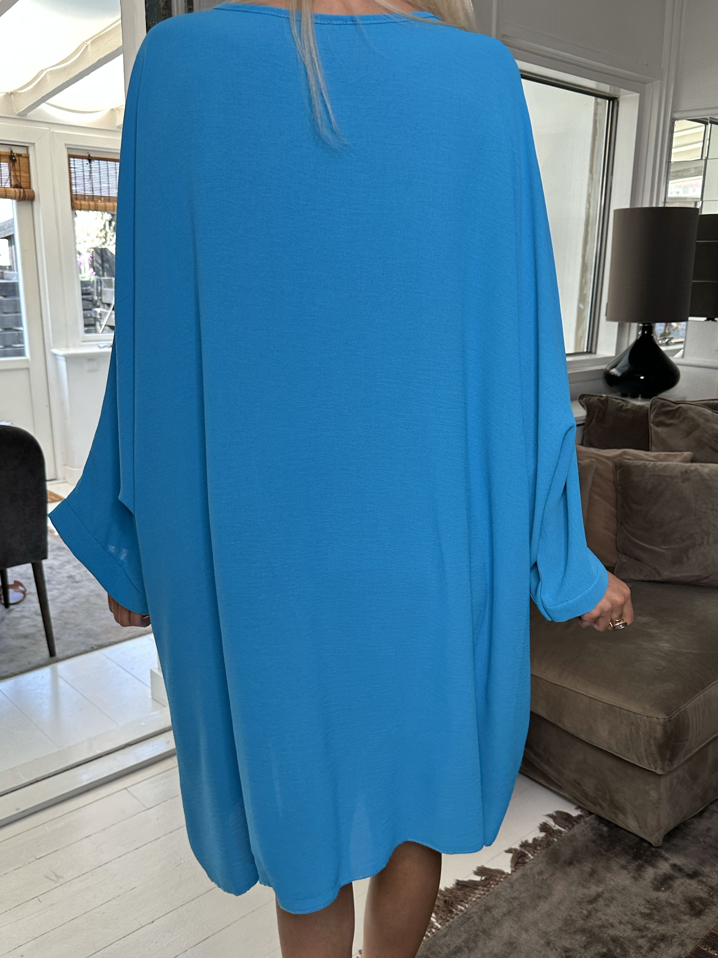 California - Cool oversize kjole